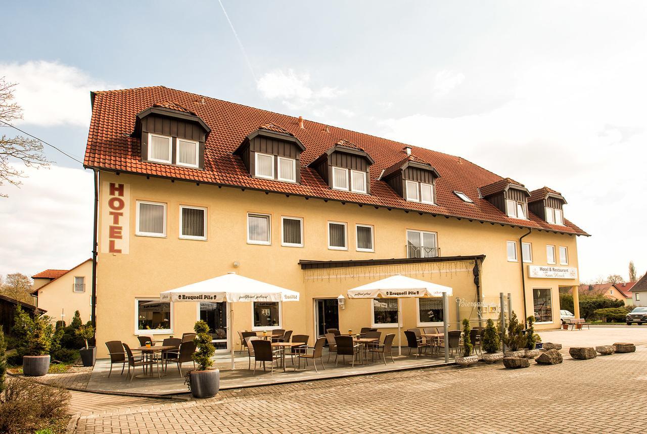 Hotel & Restaurant Zum Hirsch Romhild Exterior photo